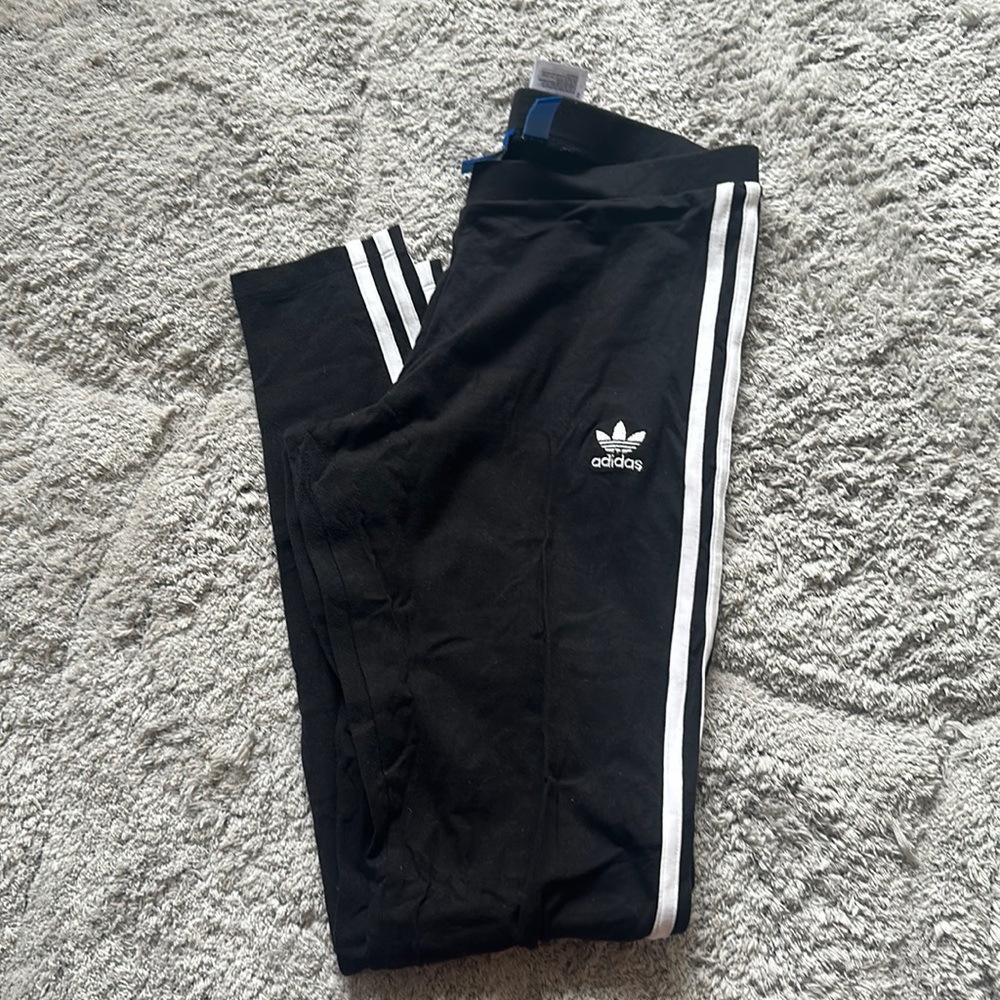Adidas leggings